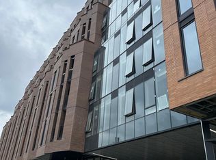 1720 Bayview Ave #310, Toronto, ON M4G 3C4