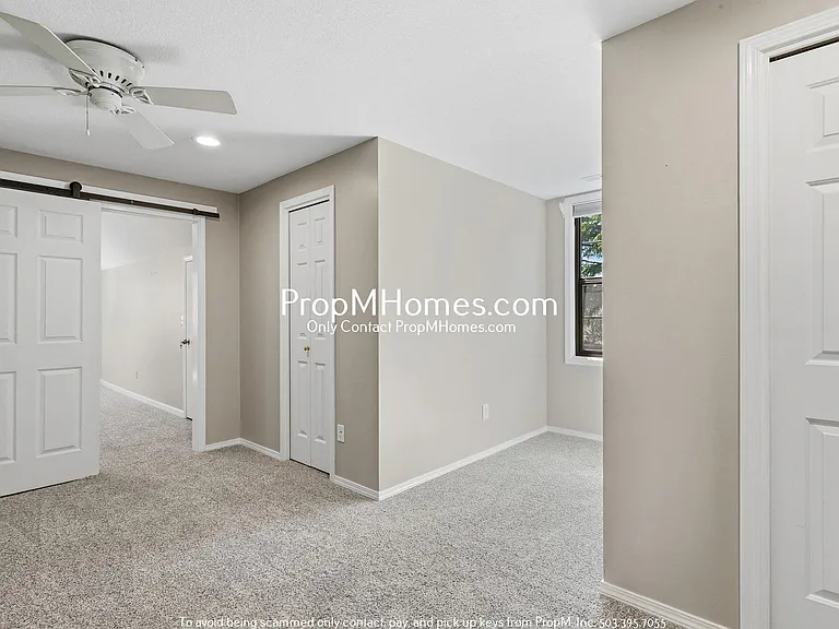 12200 SW 128th Ave — Photo 26