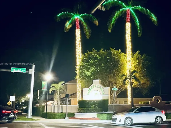 9982 SW 162nd Ct, Miami, FL 33196