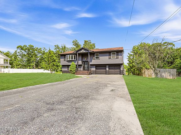2nd image of 295 Fort Plains Road