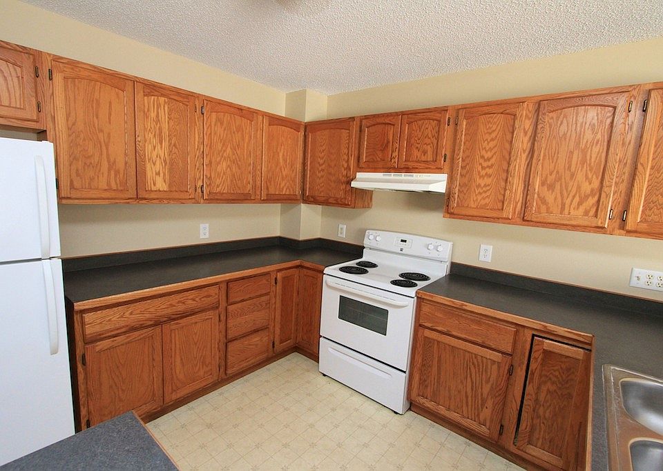 1st image of 11741 Millpond Ave