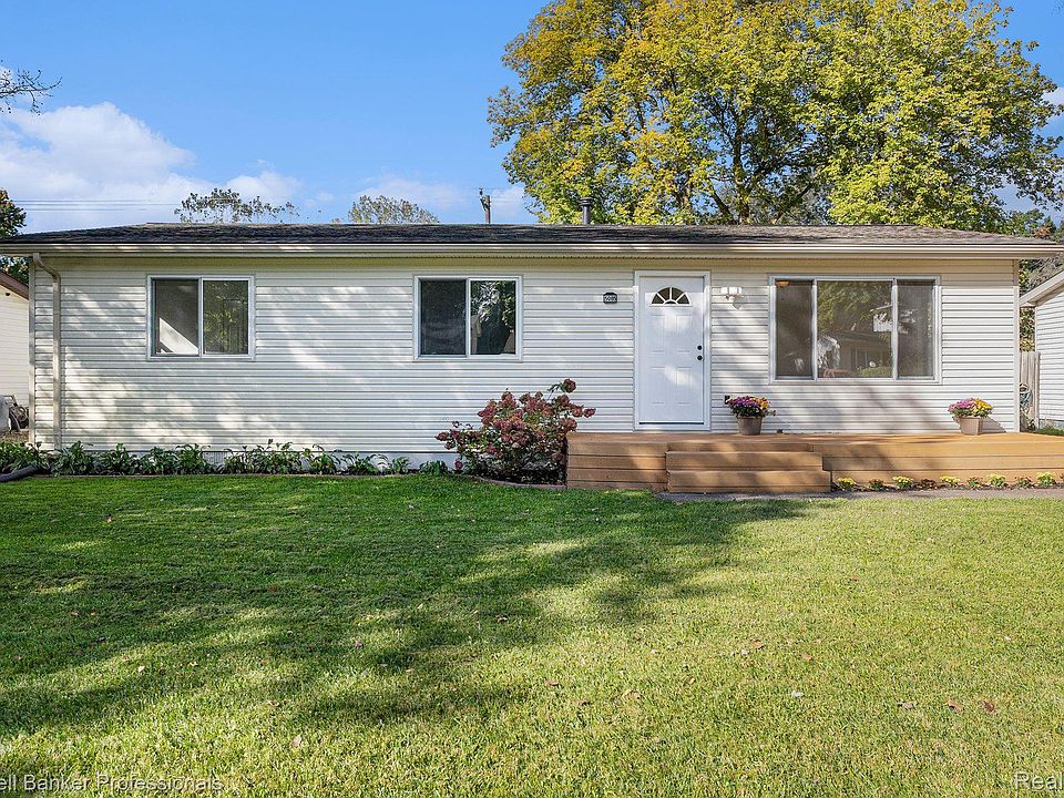 1st image of 5085 Lindholm Dr