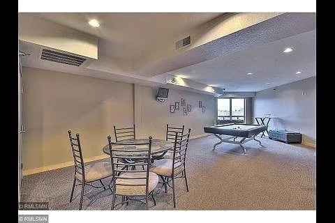 2600 University Ave SE #107 — Photo 16