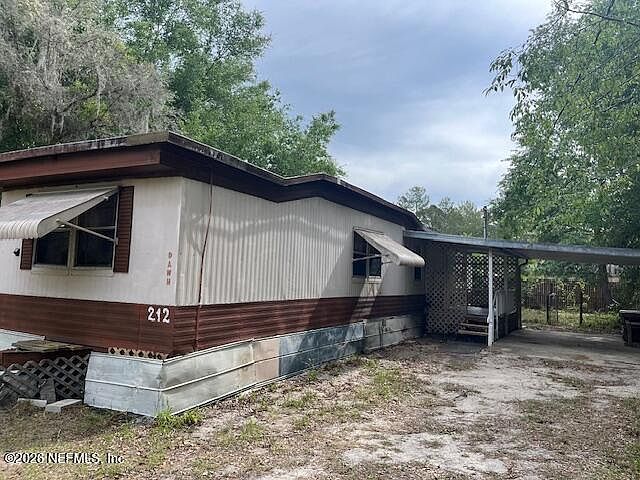 1st image of 212 DAWN Avenue