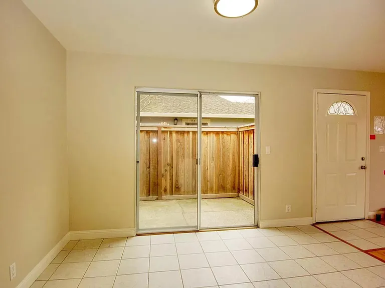 340 Rio Verde Pl #1 — Photo 7