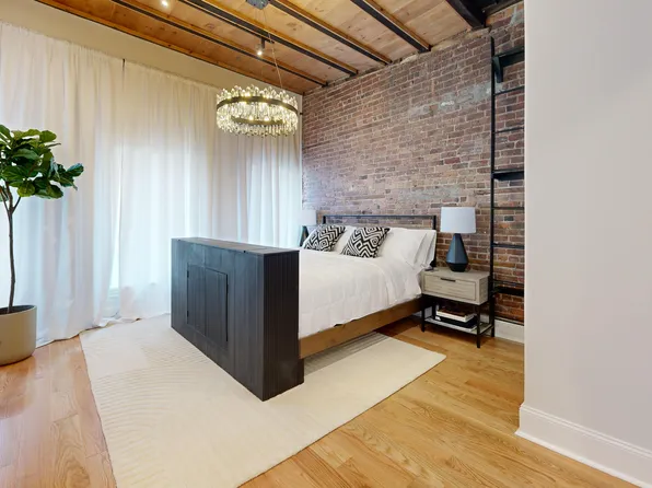 453 2nd Avenue image 2 of 26