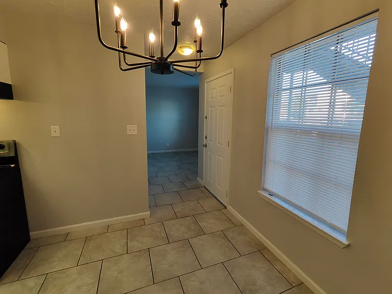 3509 Tulane Dr NE #2 — Photo 5