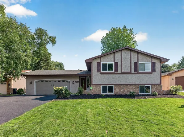 8041 60 1/2 Ave N, New Hope, MN 55428