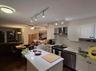 500 Royal Ave #114, New Westminster, BC V3L0G5