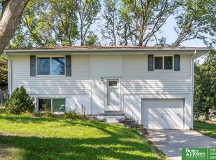 5618 S 113th St, Omaha, NE 68137