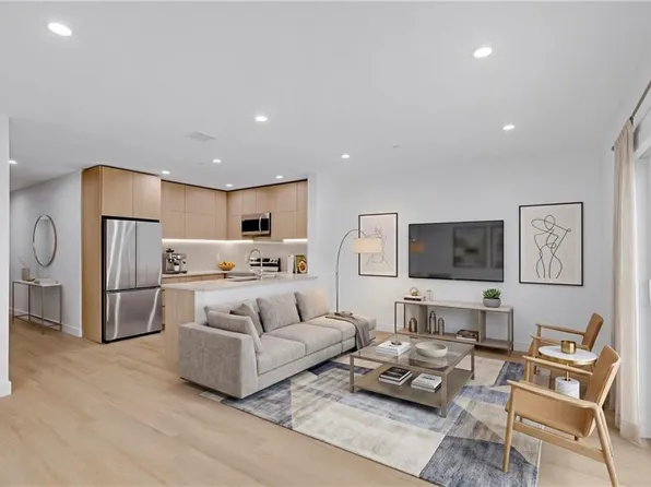 5220 Strohm Ave #5220, North Hollywood, CA 91601
