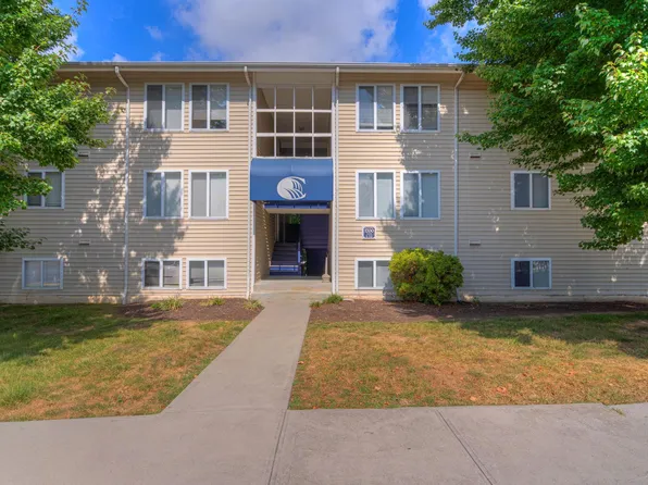 1700 Liberty Ln APT 11, Blacksburg, VA 24060