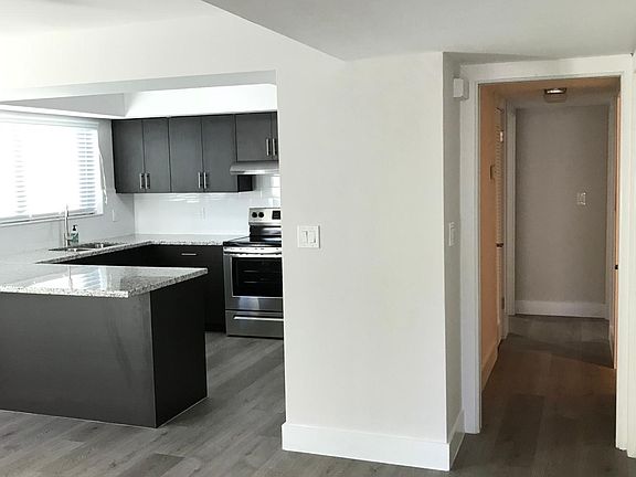 2nd image of 541 Menendez Ave