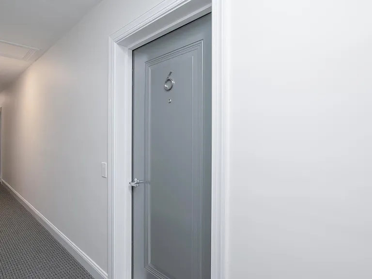 205 W Main St #6 — Photo 13