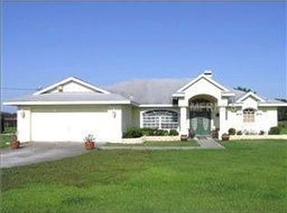 7541 Hackamore Rd, Zephyrhills, FL 33541