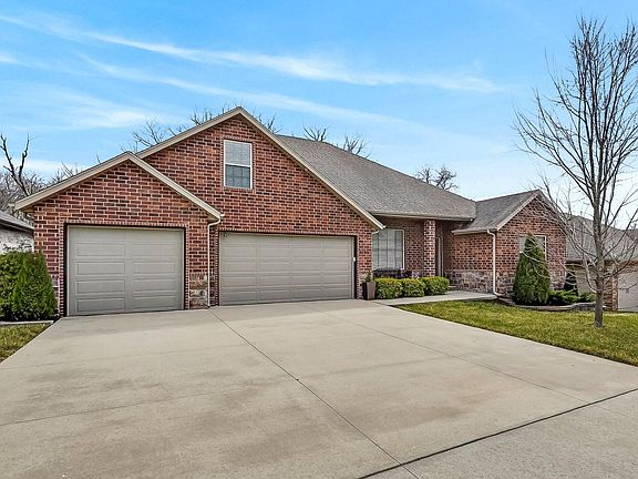 2nd image of 5350 S Tujunga Street