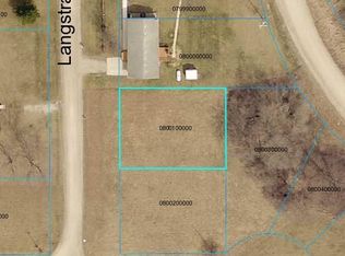 Langstraat Ln, Knoxville, IA 50138