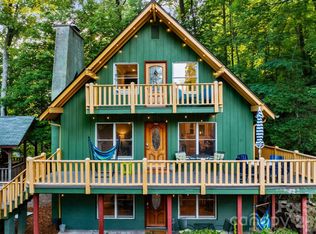 950 Main St, Chimney Rock, NC 28720