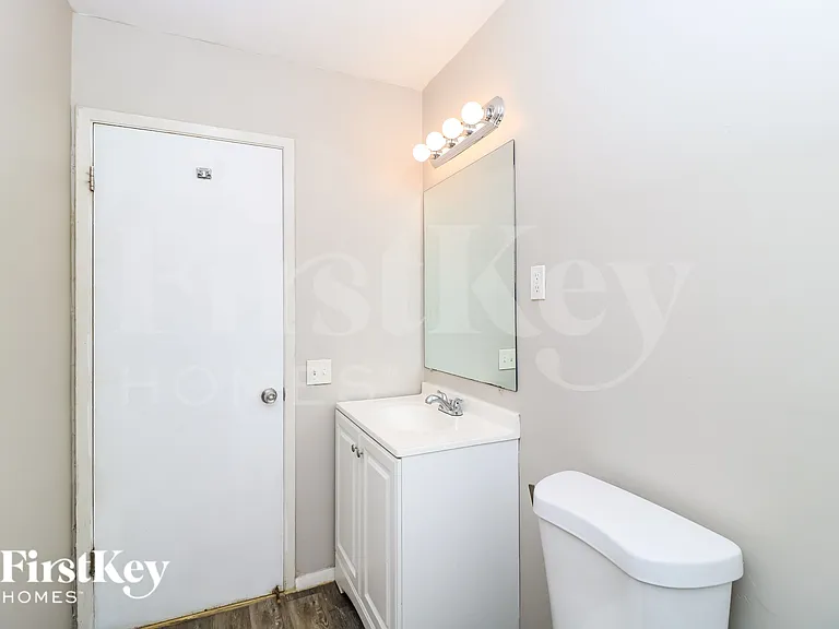 12040 Maidstone Ct — Photo 13