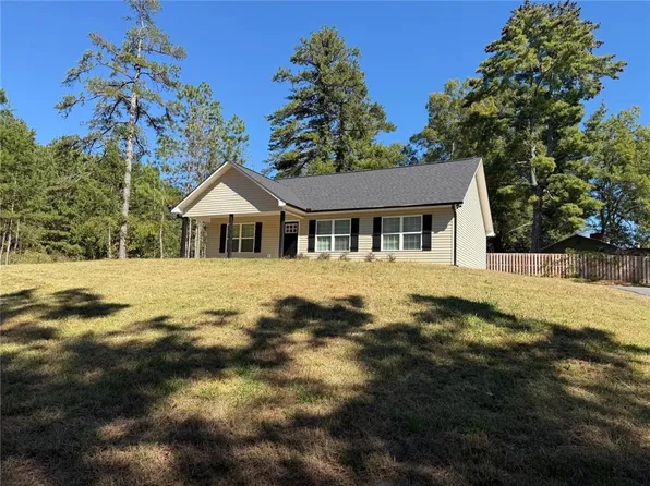 635 Ben Higgins Rd, Dahlonega, GA 30533