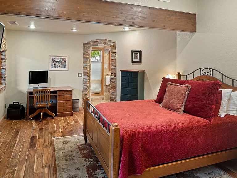 123 Foothills South Dr — Photo 26