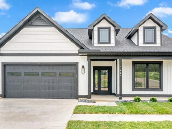 7605 W Julia Dr, Ellettsville, IN 47429