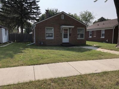 5240 North 27th STREET, Milwaukee, WI, 53209