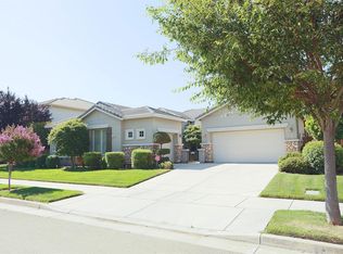 3135 W Ceres Ct, Visalia, CA