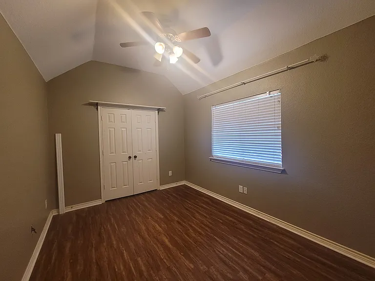 8432 Grand Canyon Dr — Photo 12