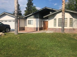 6200 Castlepoint St, Bakersfield, CA 93313