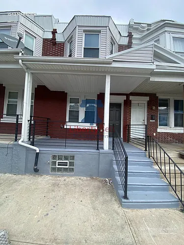1543 N Frazier St Photo 1