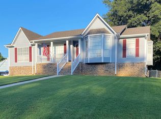 5725 Gardenwood Dr, Gardendale, AL 35071