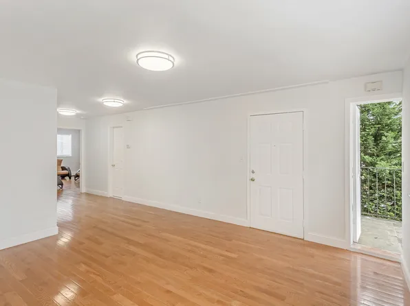 84-124 Austin Street image 17 of 38