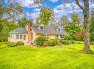 59 Tanglewood Rd, West Hurley, NY 12491