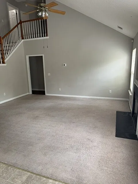 4 bed, 2.5 bath, 2046 sqft, $2,200 — Photo 3