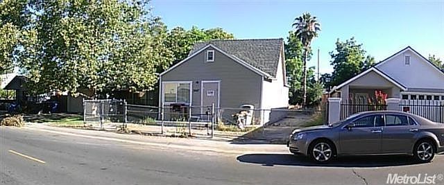 2nd image of 3447 21st Ave