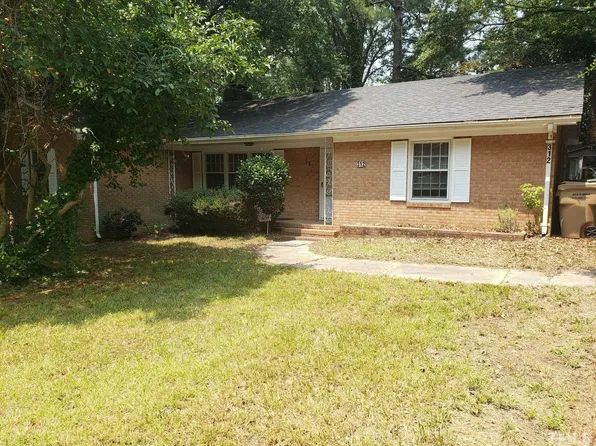 312 S Oneil St, Clayton, NC 27520