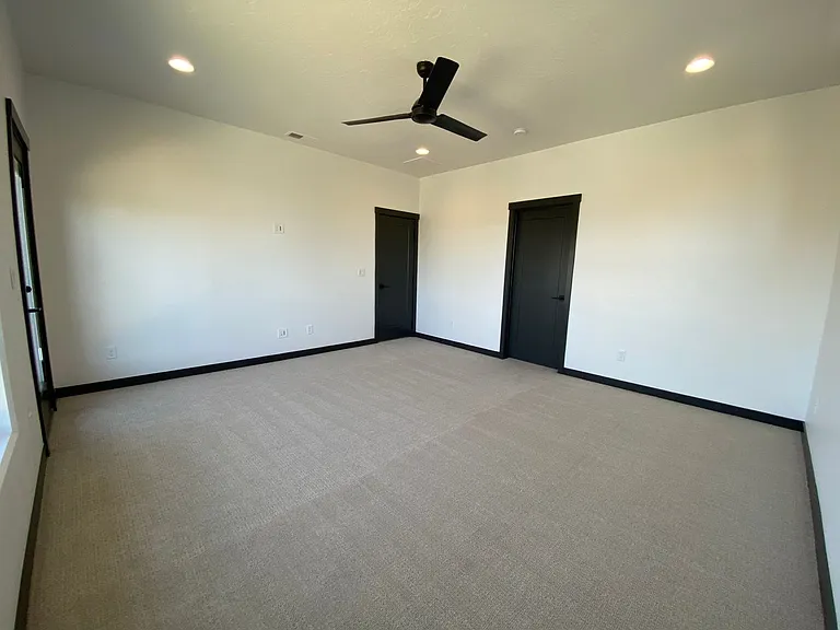 1266 E Echelon Ridge Ln — Photo 48