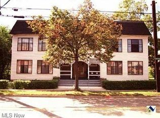 235 Center Rd #7, Bedford, OH 44146