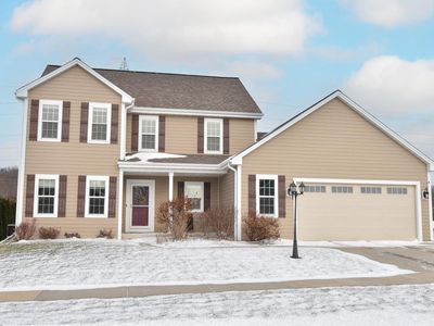 N66W23662 Hillview ROAD, Sussex, WI, 53089