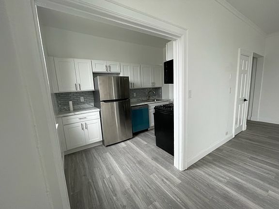 4th image of 65 Wesley Ave APT 1C