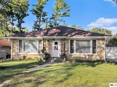611 S 46th St, Lincoln, NE, 68510