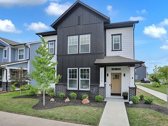 3rd image of 17314 Dovehouse Ln