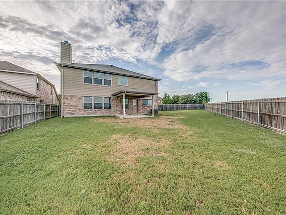 3rd image of 2200 Partridge Dr
