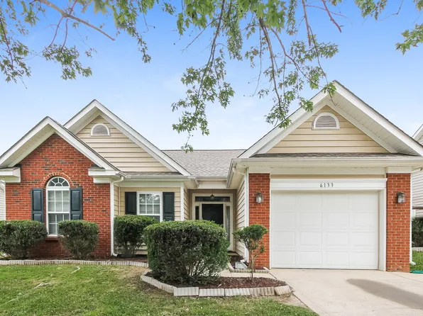 6133 Goldenfield Dr, Charlotte, NC 28269