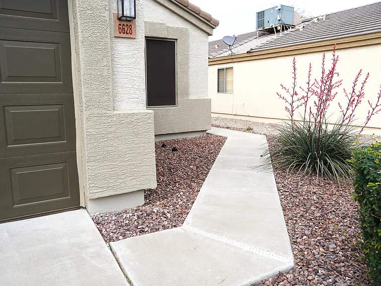 6628 E Flynn Ave — Photo 2