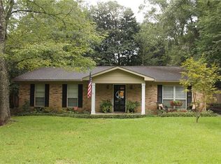 5525 Yucca Dr, Mobile, AL 36693