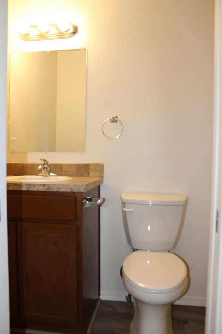 3 Bed 2 Bath Hillsboro Ranch — Photo 4