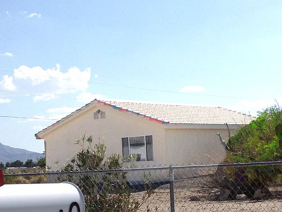 Tile roof lasts indefinitely