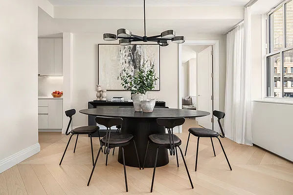Dining area, photo 1
